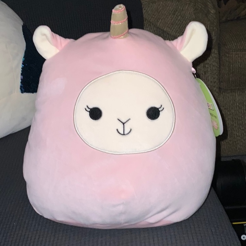 Alice Squishmallow